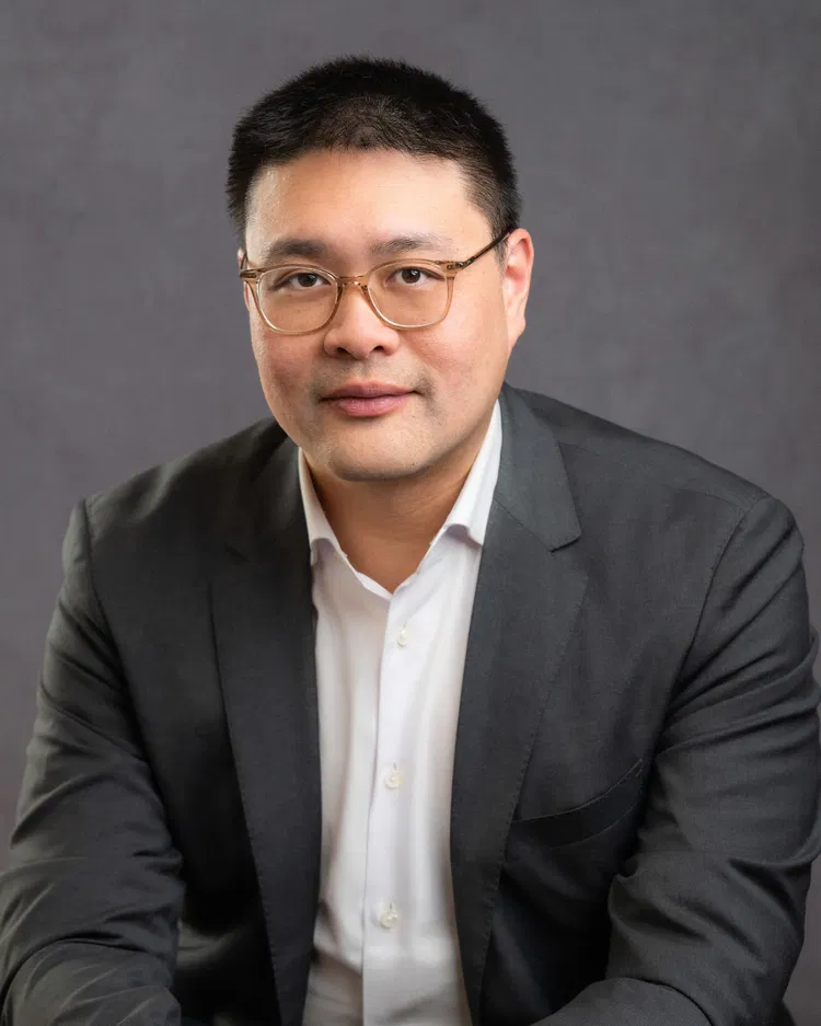 Headshot of Andrew Tan